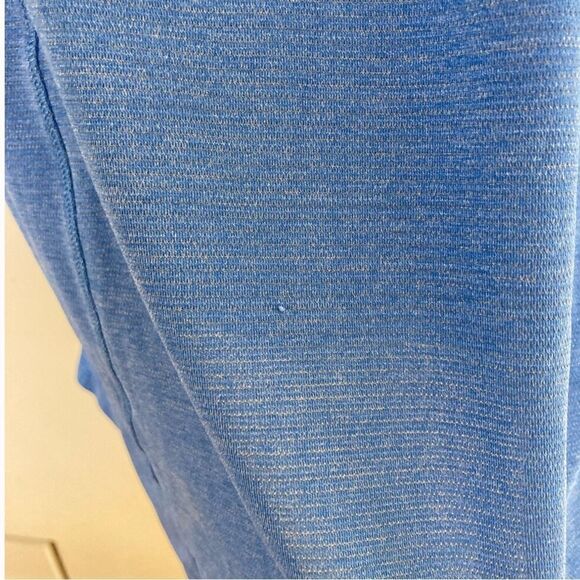 lululemon run: wild short sleeve size top size 4 heathered porcelaine blue - Picture 7 of 7